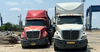 Cú lừa 22 tỉ đồng từ những chiếc xe container 'độ' két nước, 'nhồi' người và tạ sắt