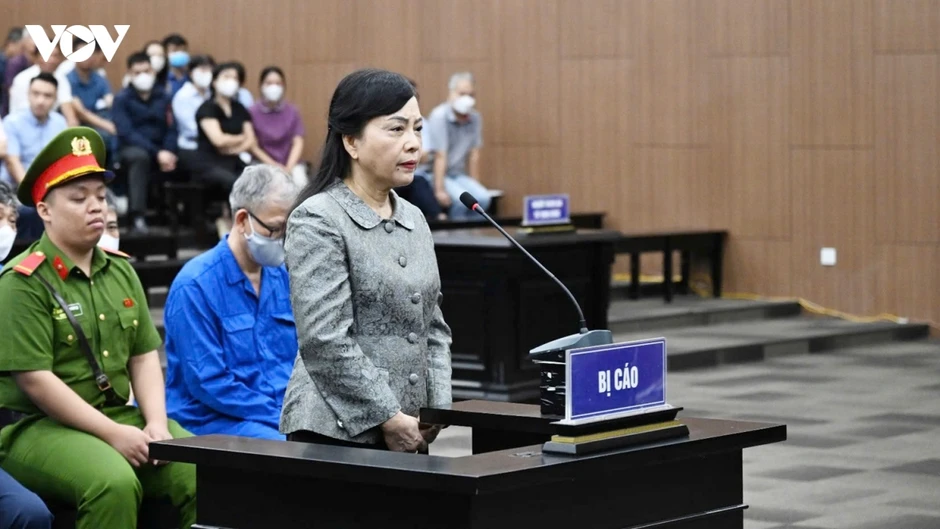 Cựu Bộ trưởng Y tế Nguyễn Thị Kim Tiến bày tỏ ân hận, xin được khoan hồng Cựu Bộ trưởng Y tế Nguyễn Thị Kim Tiến bày tỏ ân hận, xin được khoan hồng