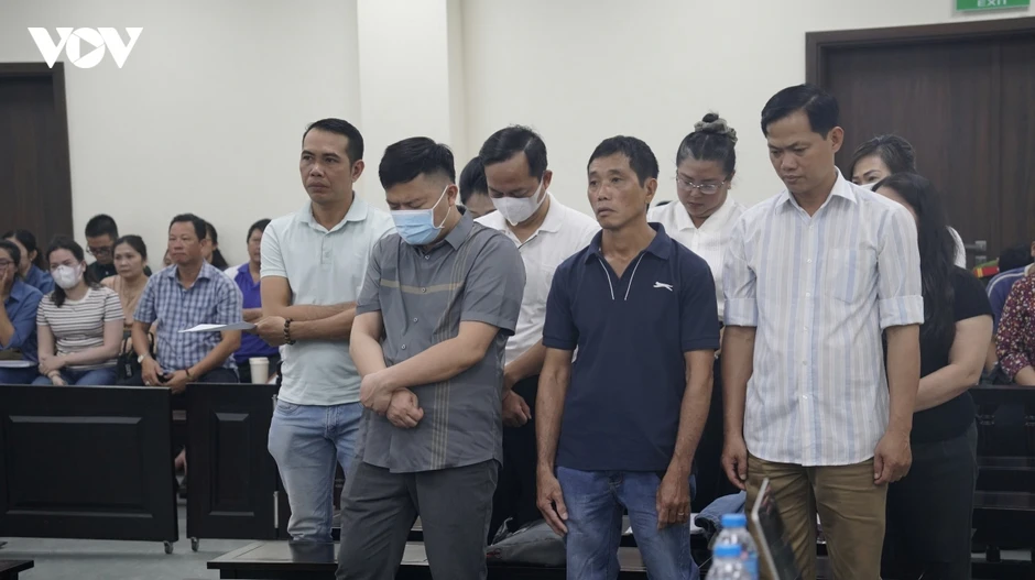 Cựu Chủ tịch Công ty Nam Triệu khai trước tòa rằng bị nhân viên "đổ hết tội" Cựu Chủ tịch Công ty Nam Triệu khai trước tòa rằng bị nhân viên "đổ hết tội"