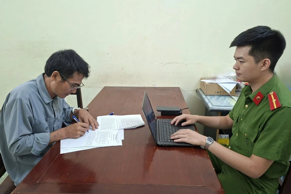 Đột nhập phim trường ăn trộm nhiều máy ảnh Đột nhập phim trường ăn trộm nhiều máy ảnh