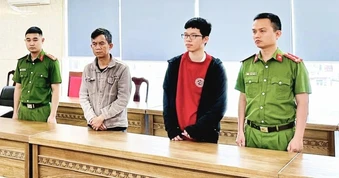 Đường dây mua bán trái phép hóa đơn thu lợi hàng chục tỷ đồng