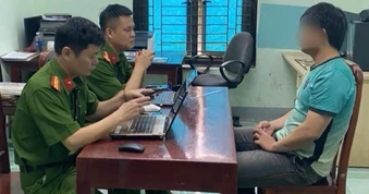 Khởi tố nam thanh niên giao cấu với bé gái mới quen biết qua Facebook