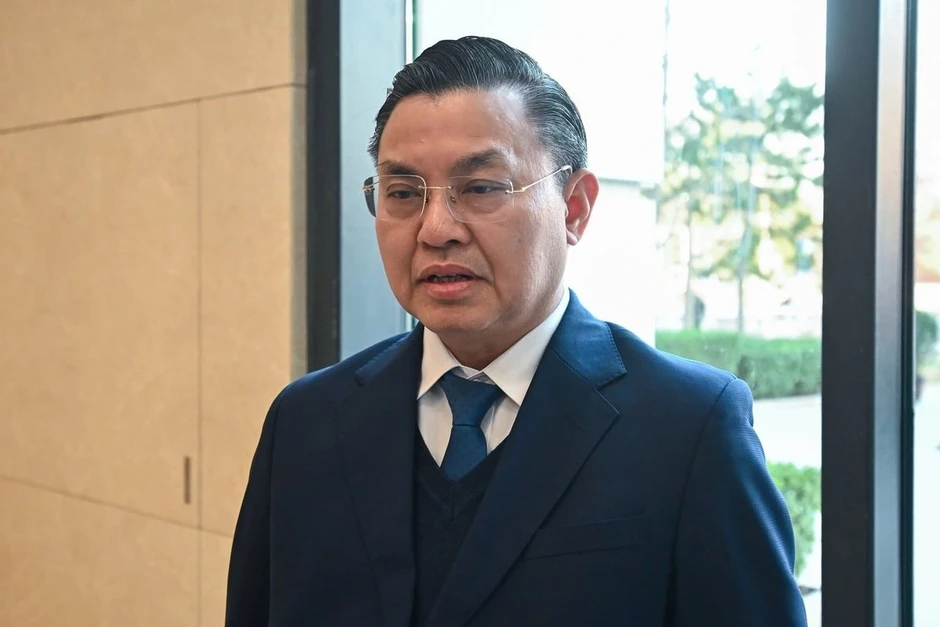 Khởi tố nguyên Cục trưởng Cục Môi trường Hoàng Văn Thức Khởi tố nguyên Cục trưởng Cục Môi trường Hoàng Văn Thức
