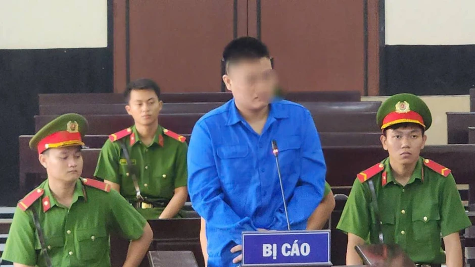 Ném "bom xăng" vào người khác, lĩnh 14 năm tù về tội giết người Ném "bom xăng" vào người khác, lĩnh 14 năm tù về tội giết người
