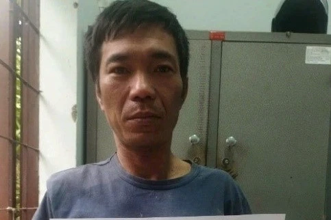 Người cha nhốt con gái, phóng hỏa bị khởi tố về tội 'Giết người' Người cha nhốt con gái, phóng hỏa bị khởi tố về tội 'Giết người'