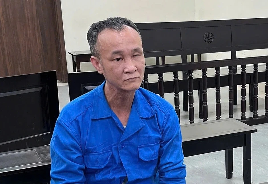 Người đàn ông nhận án 25 năm tù vì sát hại "tình địch" ở chợ Người đàn ông nhận án 25 năm tù vì sát hại "tình địch" ở chợ
