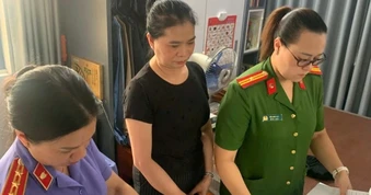 Nữ giám đốc doanh nghiệp bị khởi tố vì mua bán trái phép hóa đơn