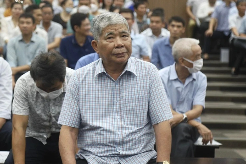Ông Lê Thanh Thản bị truy tố vụ 519 căn hộ không được cấp sổ đỏ Ông Lê Thanh Thản bị truy tố vụ 519 căn hộ không được cấp sổ đỏ