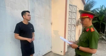 Phục hồi điều tra kẻ chém chết người rồi đến bệnh viện điều trị