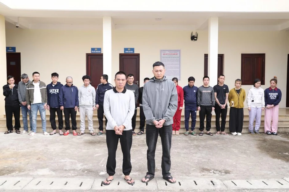 Thủ đoạn tinh vi khó tin của 2 ông trùm Lương Xuân Duyên và Phạm Văn Diệm Thủ đoạn tinh vi khó tin của 2 ông trùm Lương Xuân Duyên và Phạm Văn Diệm