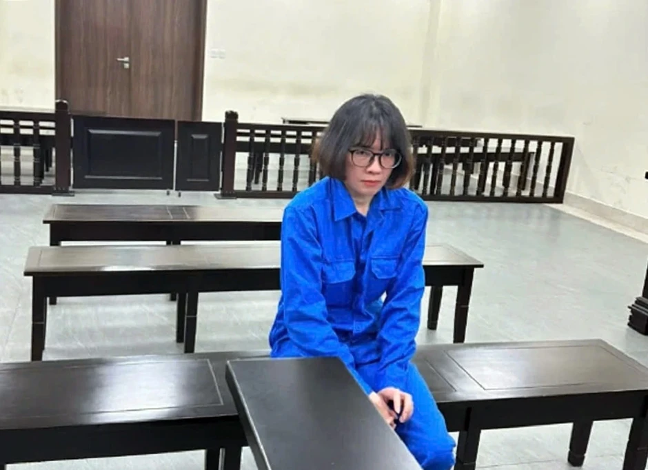 Tuyên án 13 năm tù với bị cáo lừa đảo mang thai hộ, chiếm đoạt 800 triệu đồng Tuyên án 13 năm tù với bị cáo lừa đảo mang thai hộ, chiếm đoạt 800 triệu đồng
