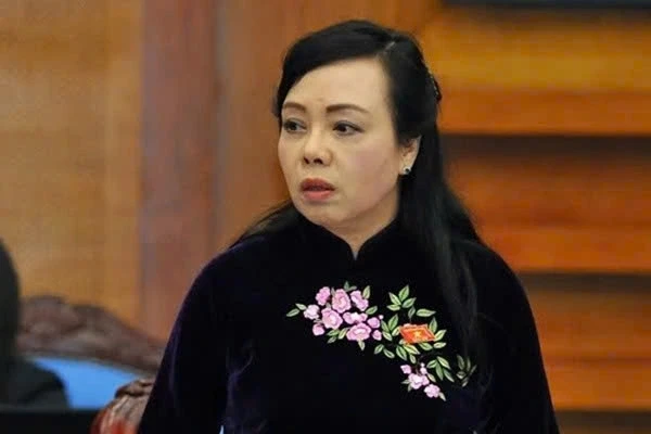 Vụ án liên quan bà Nguyễn Thị Kim Tiến: 10 cá nhân được miễn trách nhiệm hình sự Vụ án liên quan bà Nguyễn Thị Kim Tiến: 10 cá nhân được miễn trách nhiệm hình sự