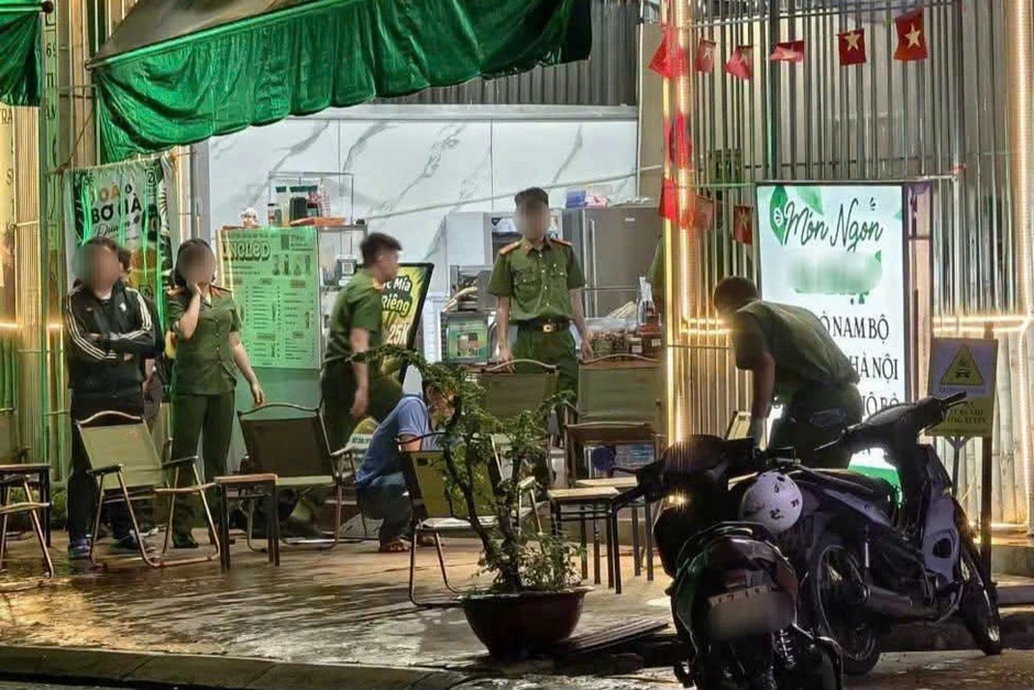 Vụ người đàn ông tử vong sau 5 phát đạn: Nghi phạm cởi áo Grab sau gây án Vụ người đàn ông tử vong sau 5 phát đạn: Nghi phạm cởi áo Grab sau gây án