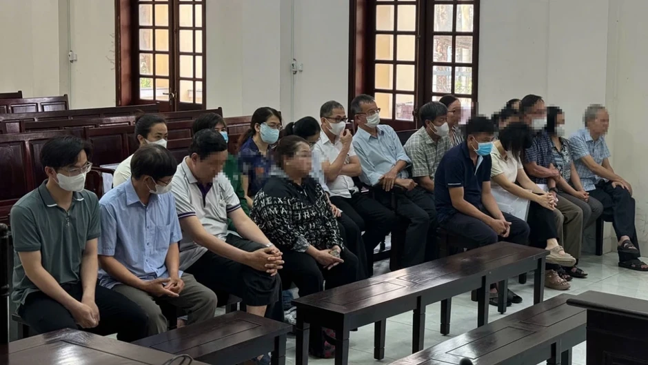 Vụ "chạy" bệnh án tâm thần tại Viện Pháp y Biên Hòa, Đồng Nai hoãn xử lần 2 Vụ "chạy" bệnh án tâm thần tại Viện Pháp y Biên Hòa, Đồng Nai hoãn xử lần 2