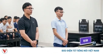 Xét xử 2 cựu cán bộ trong vụ cháy dãy nhà trọ ở Hà Nội làm 15 người tử vong