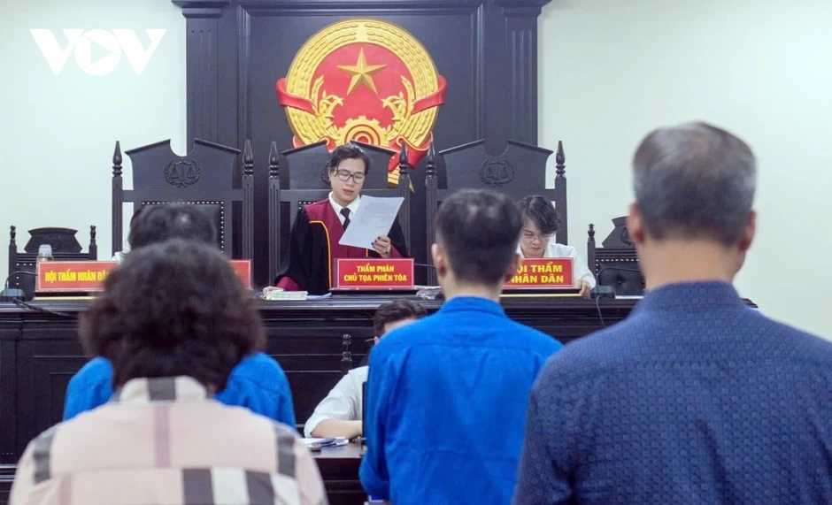 Xét xử cựu Chủ tịch UBND phường Thanh Trì (Hà Nội): Tòa trả hồ sơ điều tra bổ sung Xét xử cựu Chủ tịch UBND phường Thanh Trì (Hà Nội): Tòa trả hồ sơ điều tra bổ sung