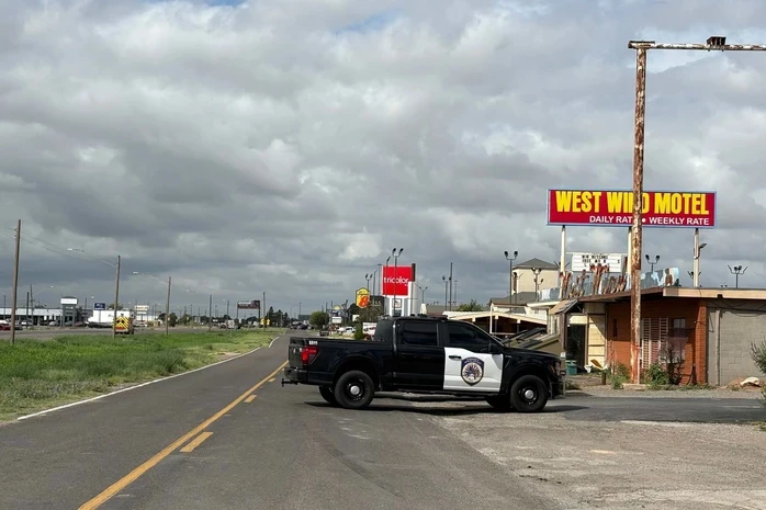 40 tiếng súng vang lên trong vụ xả súng ở Texas - Mỹ 40 tiếng súng vang lên trong vụ xả súng ở Texas - Mỹ