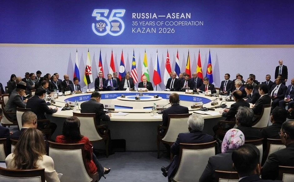 Ba phút 'hú vía' và vai trò cầu nối của Việt Nam tại ASEAN Ba phút 'hú vía' và vai trò cầu nối của Việt Nam tại ASEAN