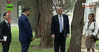 Chủ tịch Tập Cận Bình mời Tổng thống Donald Trump dạo Trung Nam Hải