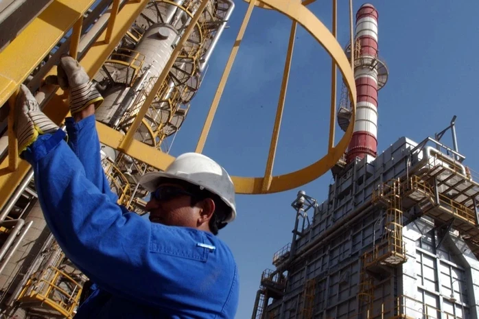 Đằng sau cú sốc UAE rời OPEC Đằng sau cú sốc UAE rời OPEC