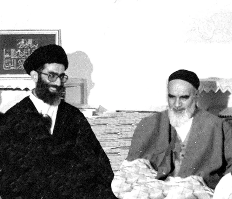 Di sản 37 năm cầm quyền của Lãnh tụ Tối cao Iran Khamenei Di sản 37 năm cầm quyền của Lãnh tụ Tối cao Iran Khamenei