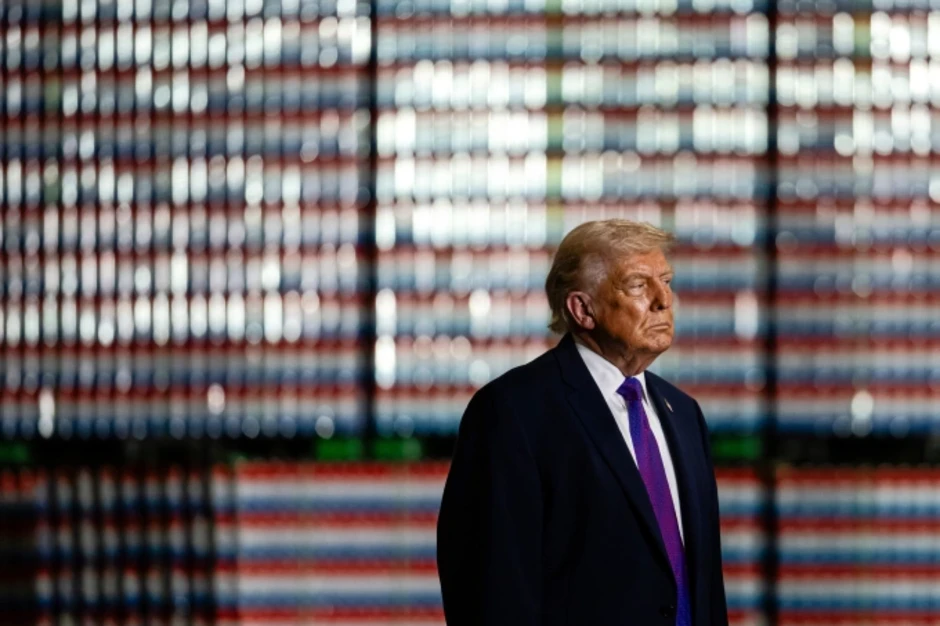 Eo biển Hormuz - mắt xích yếu trong chiến lược Iran của ông Trump