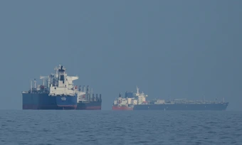 Eo biển Hormuz - mắt xích yếu trong chiến lược Iran của ông Trump