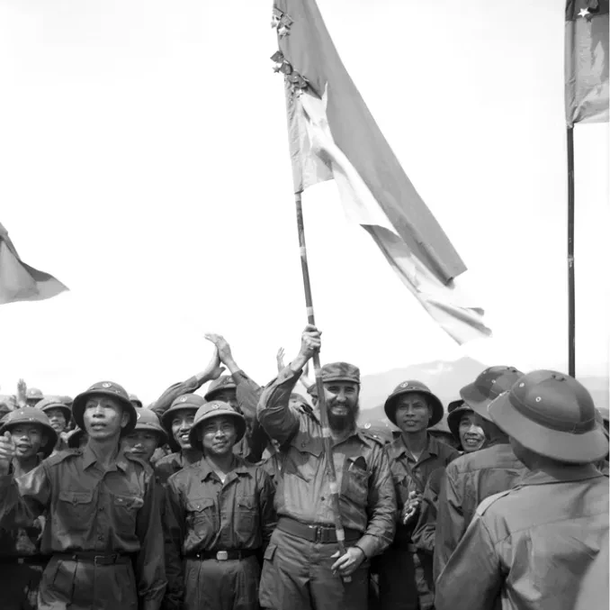 Lãnh tụ Cuba Fidel Castro: Vun đắp tình hữu nghị đặc biệt, hiếm có