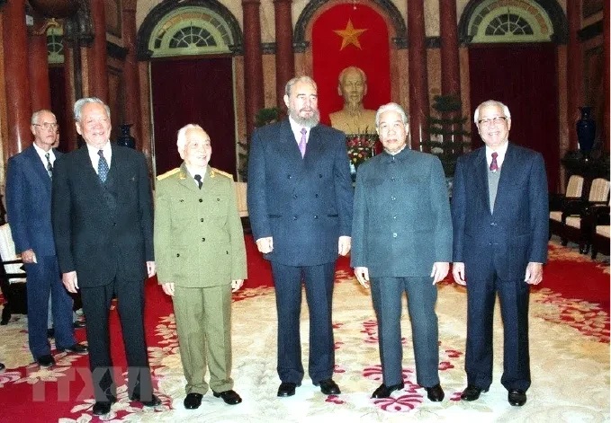Lãnh tụ Cuba Fidel Castro: Vun đắp tình hữu nghị đặc biệt, hiếm có