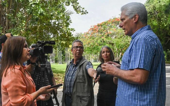 Ông Trump dựng 'bức tường cấm vận', xuất khẩu từ Mỹ sang Cuba tăng gấp 3 Ông Trump dựng 'bức tường cấm vận', xuất khẩu từ Mỹ sang Cuba tăng gấp 3