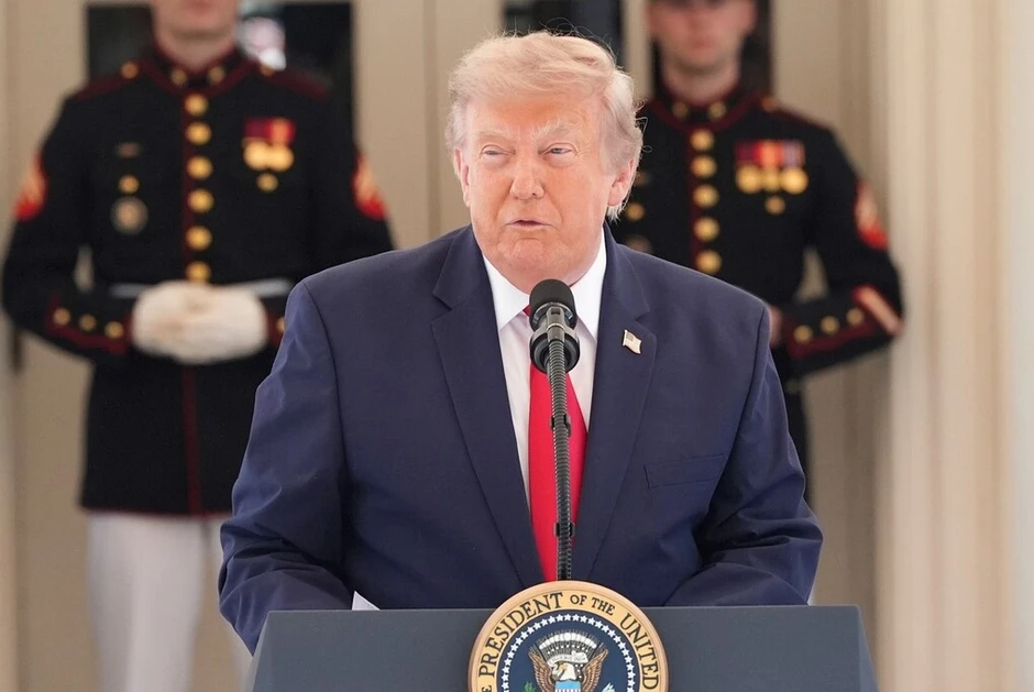 'Pháo đài hạt nhân' Iran lọt tầm ngắm của ông Trump 'Pháo đài hạt nhân' Iran lọt tầm ngắm của ông Trump