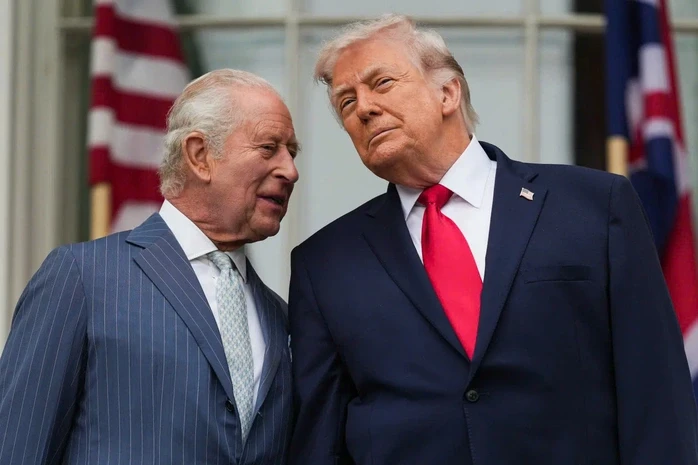 Quà bất ngờ từ ông Donald Trump sau chuyến thăm của Vua Anh Charles III