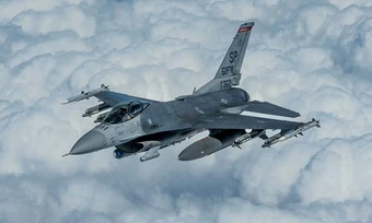 Rủi ro phi công F-16 Mỹ đối mặt khi tham chiến ở Trung Đông