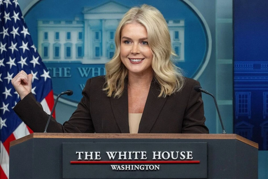 Tổn thất với ông Trump khi phát ngôn viên Leavitt từ chức Tổn thất với ông Trump khi phát ngôn viên Leavitt từ chức