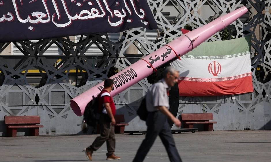 Tranh luận trong nội bộ Iran về tham vọng vũ khí hạt nhân Tranh luận trong nội bộ Iran về tham vọng vũ khí hạt nhân