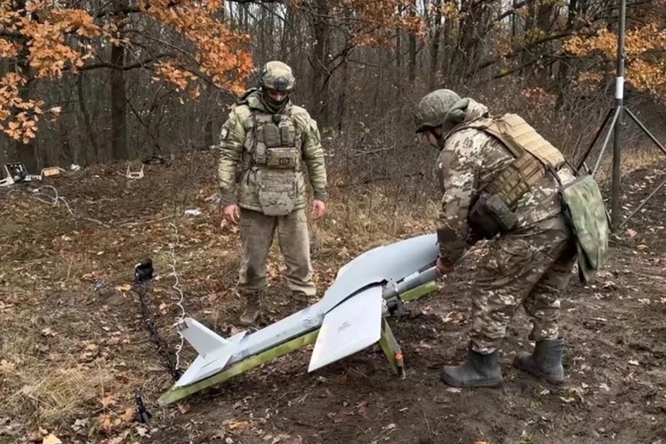 UAV ván ép giả rẻ Molniya, ‘cơn ác mộng’ mới với quân Ukraine UAV ván ép giả rẻ Molniya, ‘cơn ác mộng’ mới với quân Ukraine
