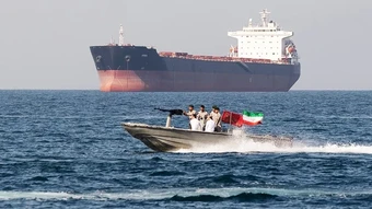 Vai trò quan trọng của Eo biển Hormuz