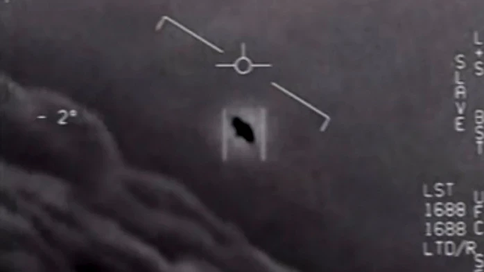 Xôn xao hồ sơ mật UFO của Mỹ (*): Ranh giới mong manh Xôn xao hồ sơ mật UFO của Mỹ (*): Ranh giới mong manh