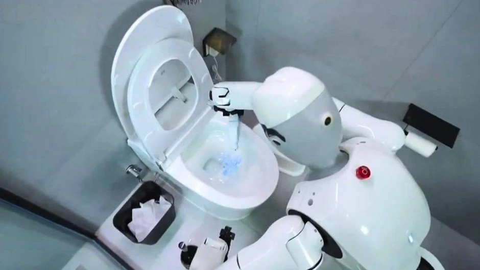Công ty Trung Quốc đưa 100 robot hình người vào nhà dân để làm giúp việc Công ty Trung Quốc đưa 100 robot hình người vào nhà dân để làm giúp việc