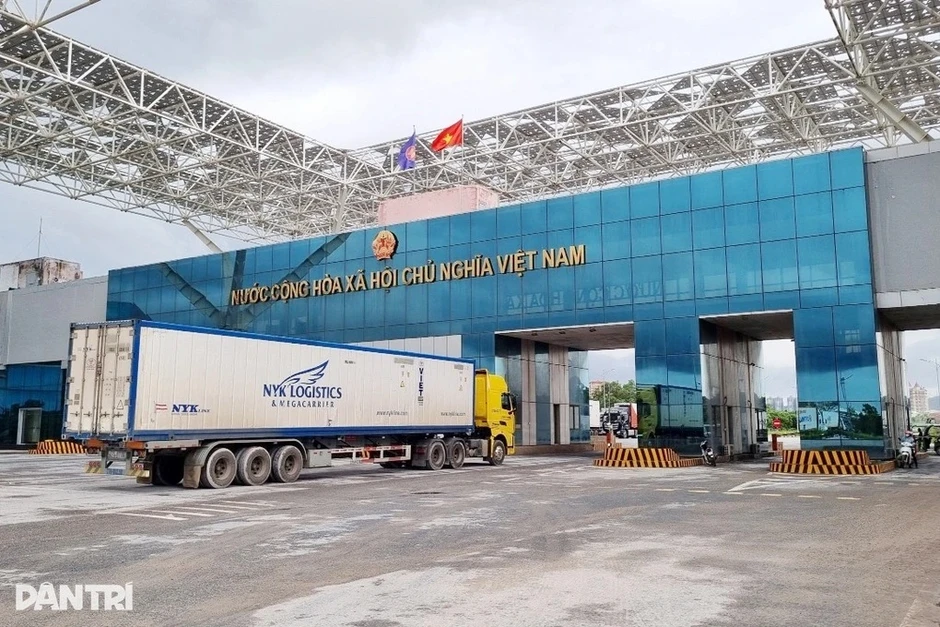 Dữ liệu, công nghệ thay đổi hành trình của những kiện hàng xuyên biên giới Dữ liệu, công nghệ thay đổi hành trình của những kiện hàng xuyên biên giới