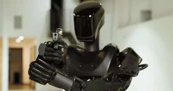 Robot hình người được gửi đến tham chiến ở tiền tuyến tại Ukraine