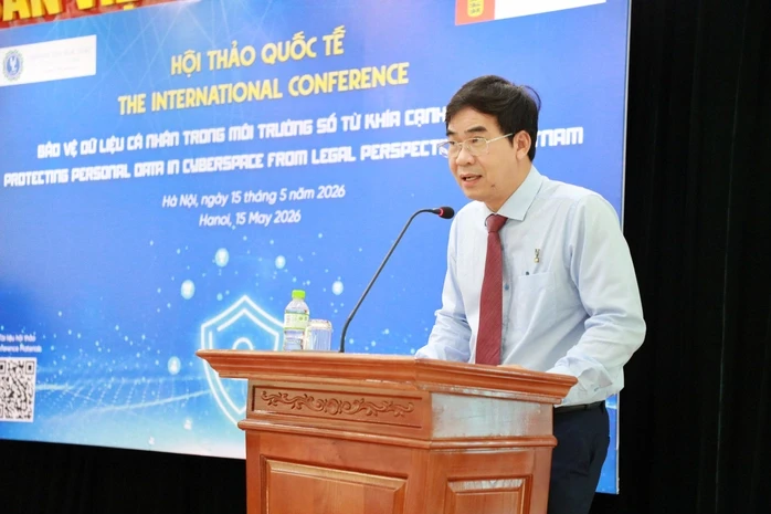 Trường ĐH Luật TPHCM cùng chuyên gia quốc tế luận bàn về "tài sản" dữ liệu cá nhân Trường ĐH Luật TPHCM cùng chuyên gia quốc tế luận bàn về "tài sản" dữ liệu cá nhân
