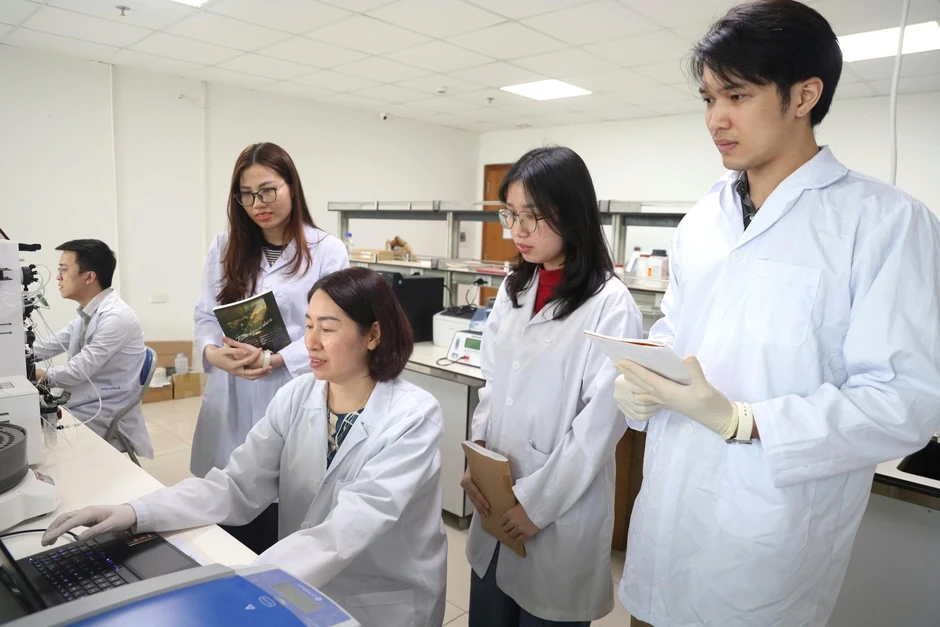 Việt Nam lần đầu giải mã gen tế bào gốc ung thư hạch, mở cơ hội điều trị Việt Nam lần đầu giải mã gen tế bào gốc ung thư hạch, mở cơ hội điều trị