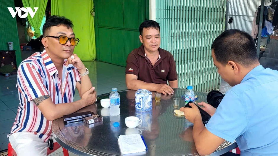 “Biến” gáo dừa thành sản phẩm xuất khẩu có giá trị “Biến” gáo dừa thành sản phẩm xuất khẩu có giá trị