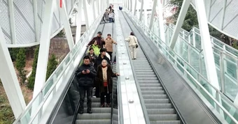 23 triệu USD, 4 năm xây dựng, dài gần 1km: Trung Quốc khiến tất cả phán phục với kỷ lục thang cuốn dài nhất thế giới