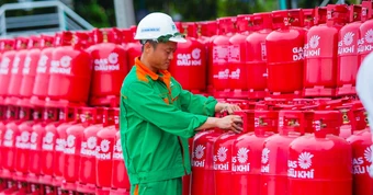 Ảnh hưởng xung đột Trung Đông, doanh nghiệp đề xuất nạp 6kg gas cho bình 12kg