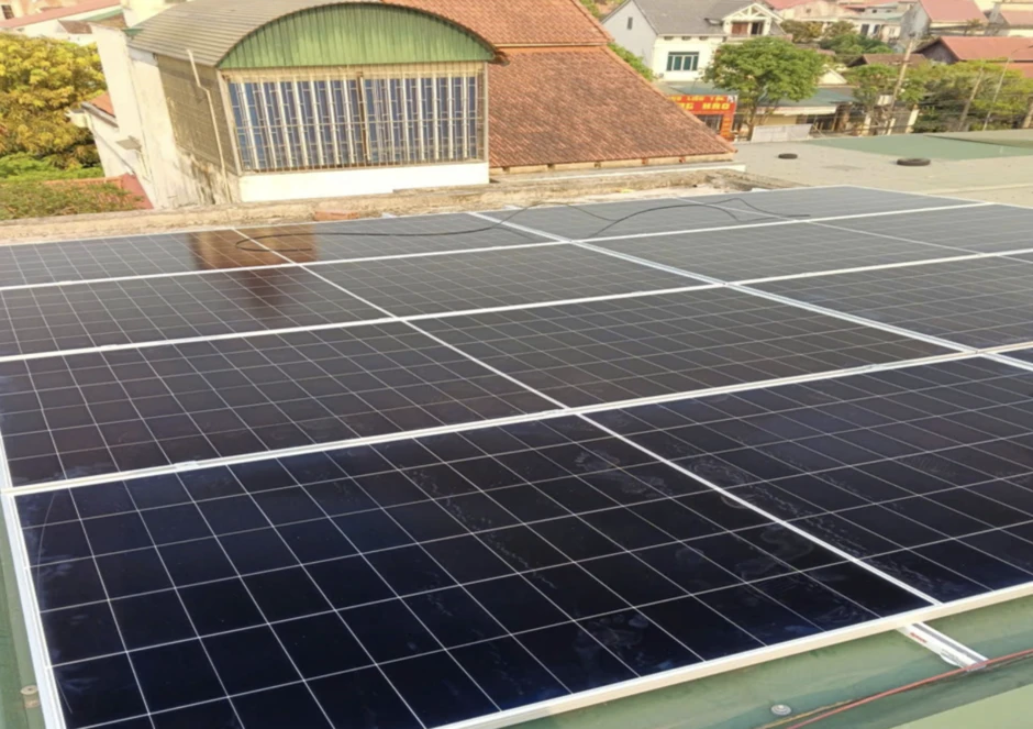 Áp lực tiền điện tăng cao, người dân chạy đua lắp điện mặt trời mái nhà