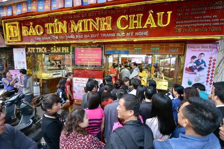 Bảo Tín Minh Châu: Doanh thu thực tế 13.700 tỉ, báo cáo thuế chênh lệch gần 9.700 tỉ Bảo Tín Minh Châu: Doanh thu thực tế 13.700 tỉ, báo cáo thuế chênh lệch gần 9.700 tỉ