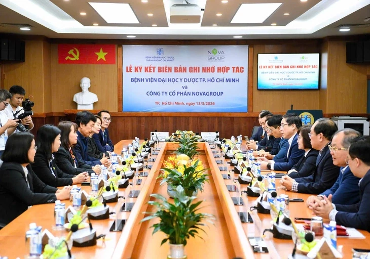 Bất động sản bắt tay bệnh viện, đón làn sóng du lịch chăm sóc sức khỏe và 'kinh tế bạc' Bất động sản bắt tay bệnh viện, đón làn sóng du lịch chăm sóc sức khỏe và 'kinh tế bạc'