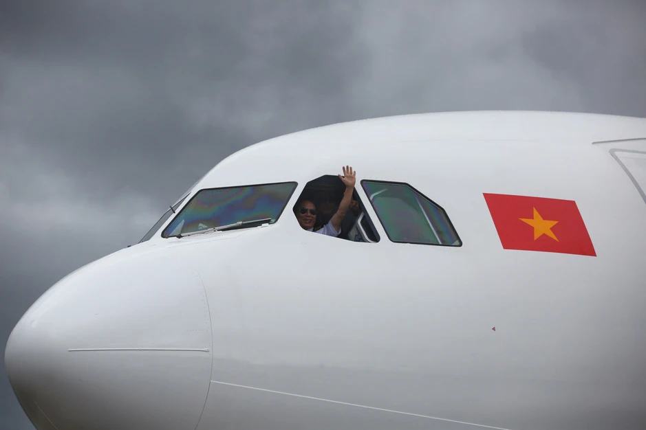 Bên trong buồng lái máy bay thân rộng đầu tiên của Sun PhuQuoc Airways Bên trong buồng lái máy bay thân rộng đầu tiên của Sun PhuQuoc Airways